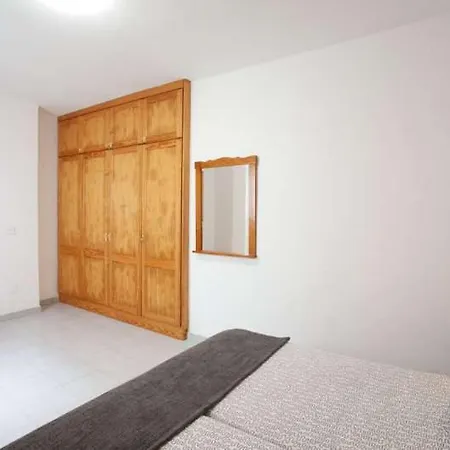 Διαμέρισμα San Cristobal De La Laguna Sleeps 4 Wifi *